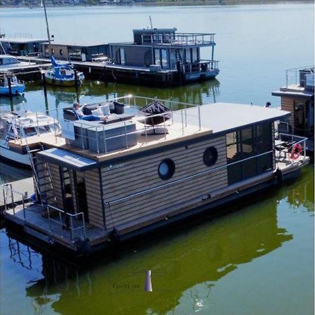 Hausboot Fjord Ankerplatz Mit Biosauna In Schleswig Exterior foto