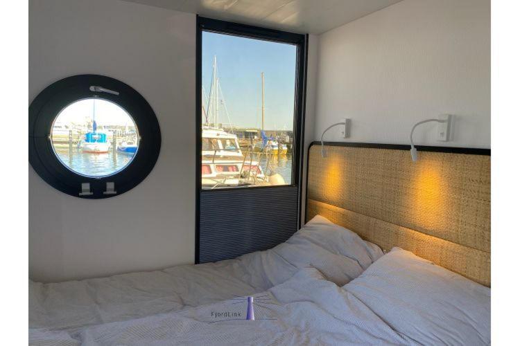 Hausboot Fjord Ankerplatz Mit Biosauna In Schleswig Exterior foto